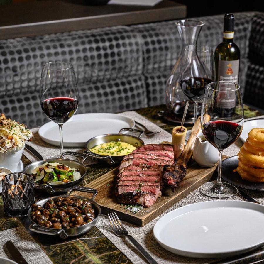 The Hazelton Hotel Toronto Ngoại thất bức ảnh